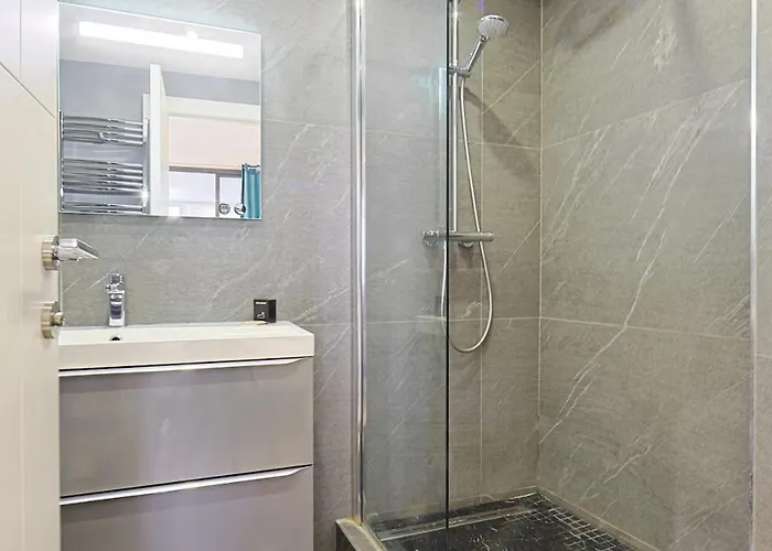 Hyper Centre Spacieux & Lumineux Proche Palais